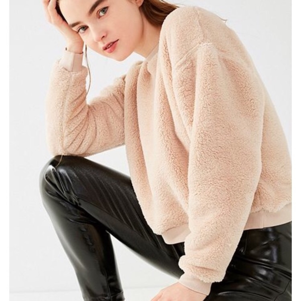 OUT FROM UNDER FLUFFY SWEATER🛍❣️